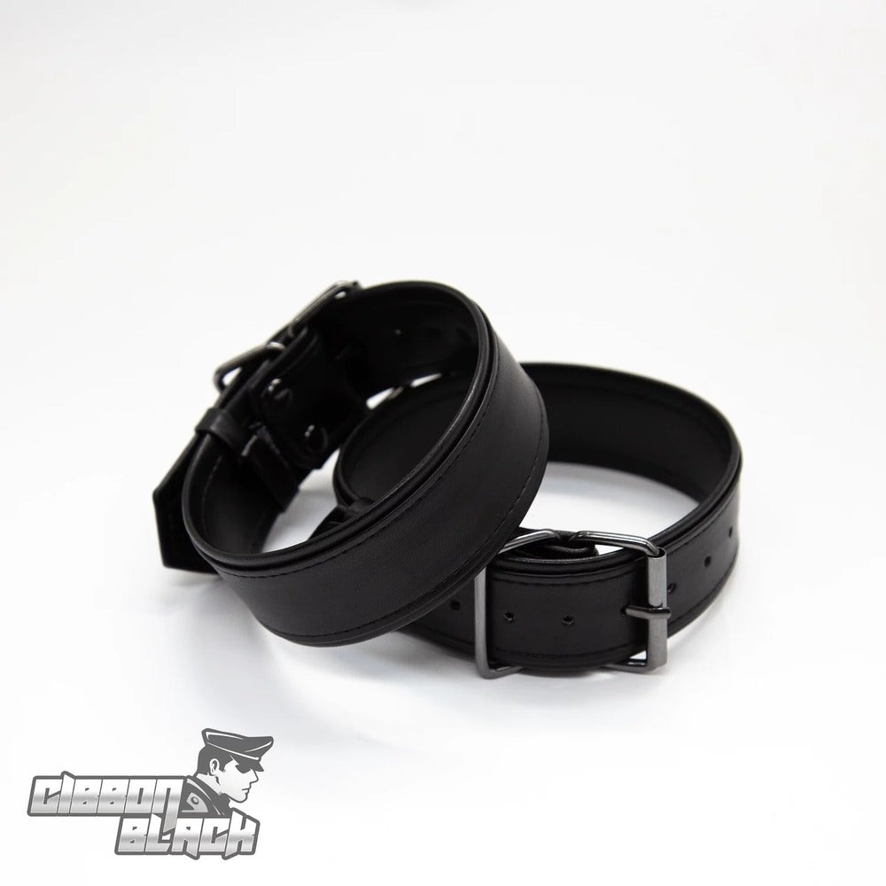 Gibbon-Black-Leather-Puppy-Armband