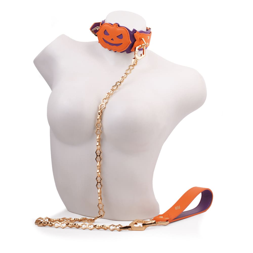 Hexlure-Halloween-Pumpkin-BDSM-Collar