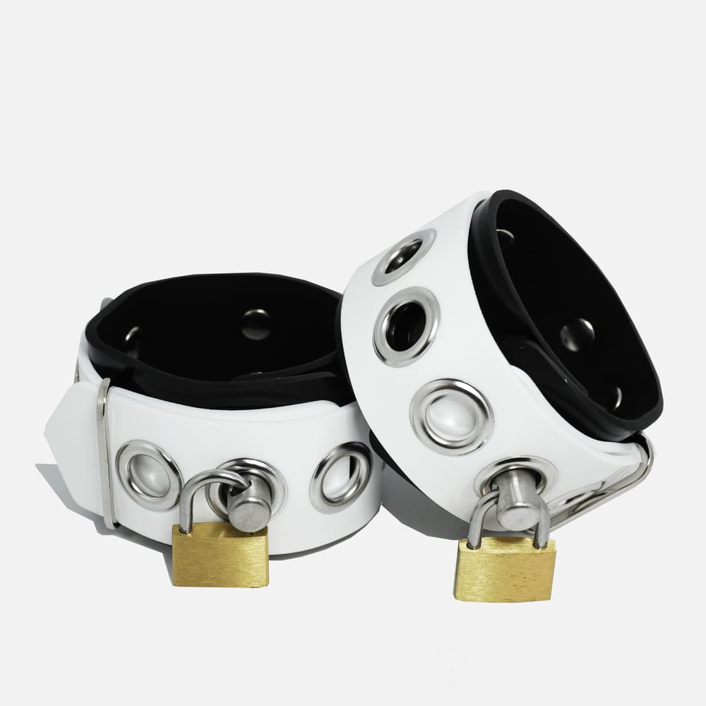 KBboy-Dual-Colored-Silicone-Restraints-Locking-Cuffs